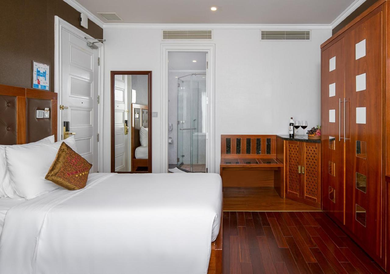 Samdi Hotel Da Nang Bagian luar foto