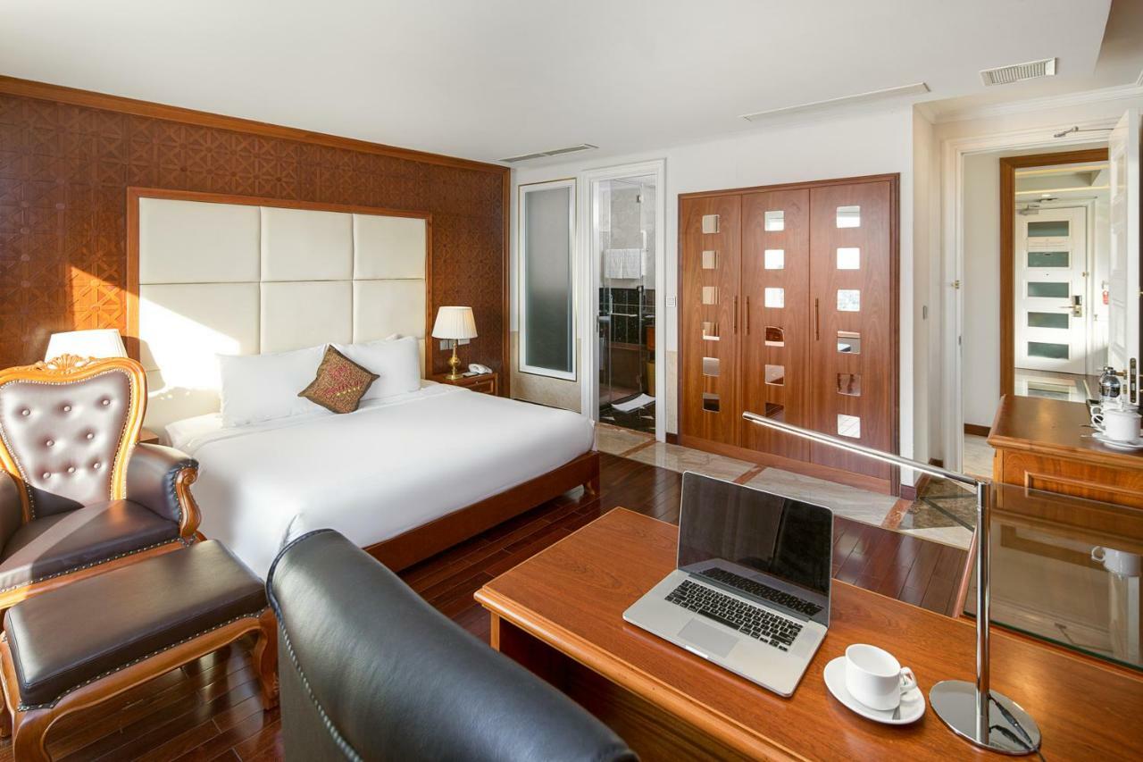 Samdi Hotel Da Nang Bagian luar foto